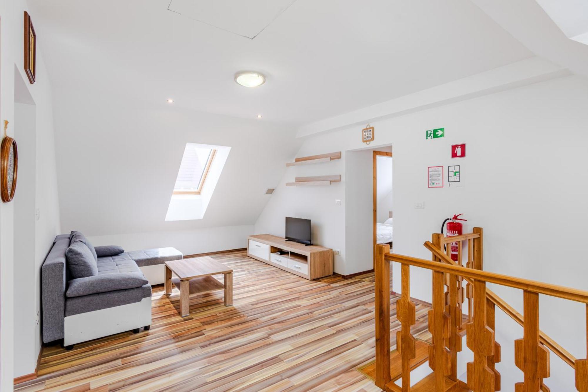 Apartment Pr' Stajercu With Free Onsite Parking Bovec Ngoại thất bức ảnh
